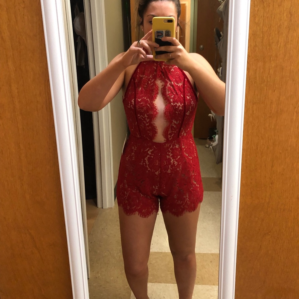 BRAND NEW tobi red lace romper
